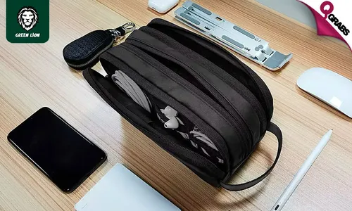 Travel Pouch!